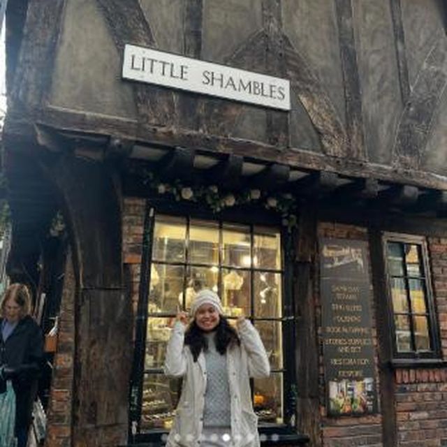 Hellen em York, Inglaterra